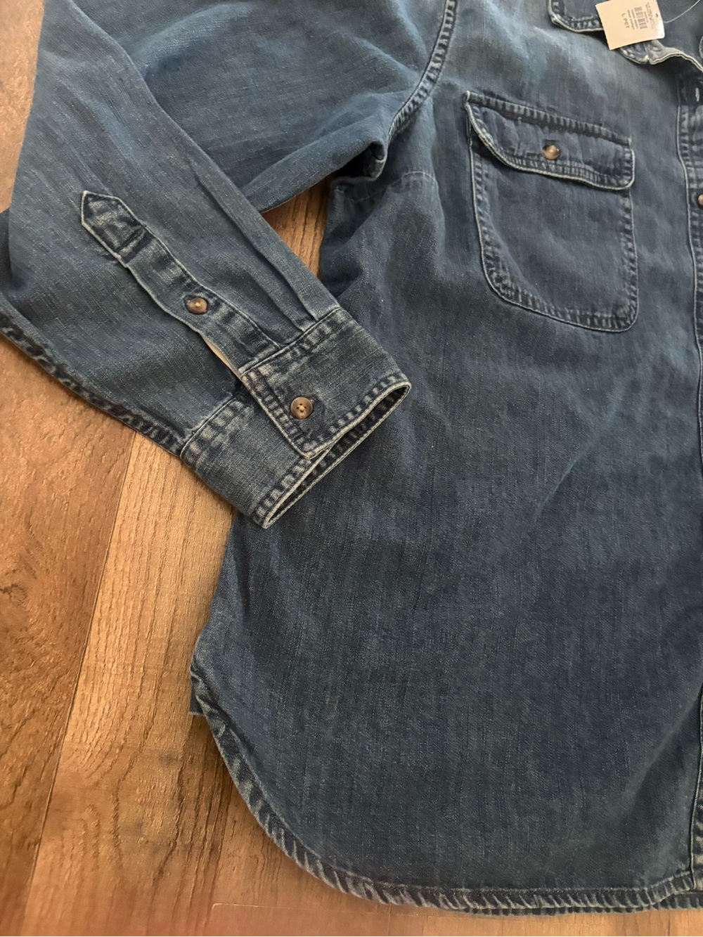 LL Bean NWT womens denim jean shirt top blouse - Picture 6 of 7